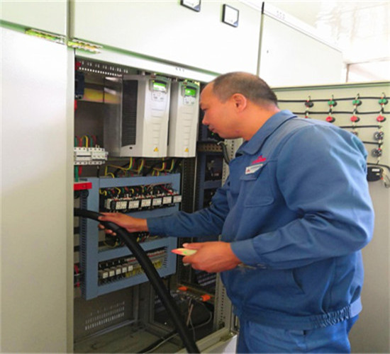 慶國慶 致敬平凡的“中房物業人”12.jpg