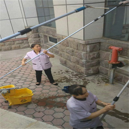 慶國慶 致敬平凡的“中房物業人”19.jpg